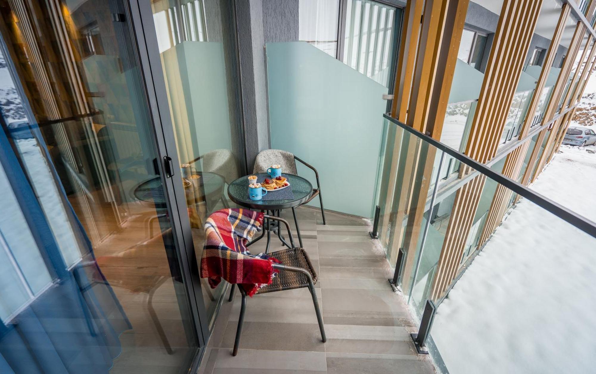 New Gudauri Apartments In Atrium Exterior photo