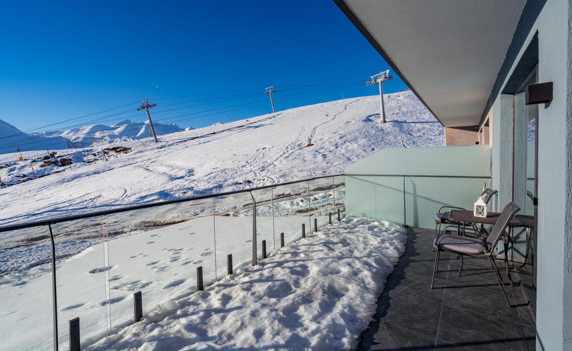 New Gudauri Apartments In Atrium Exterior photo